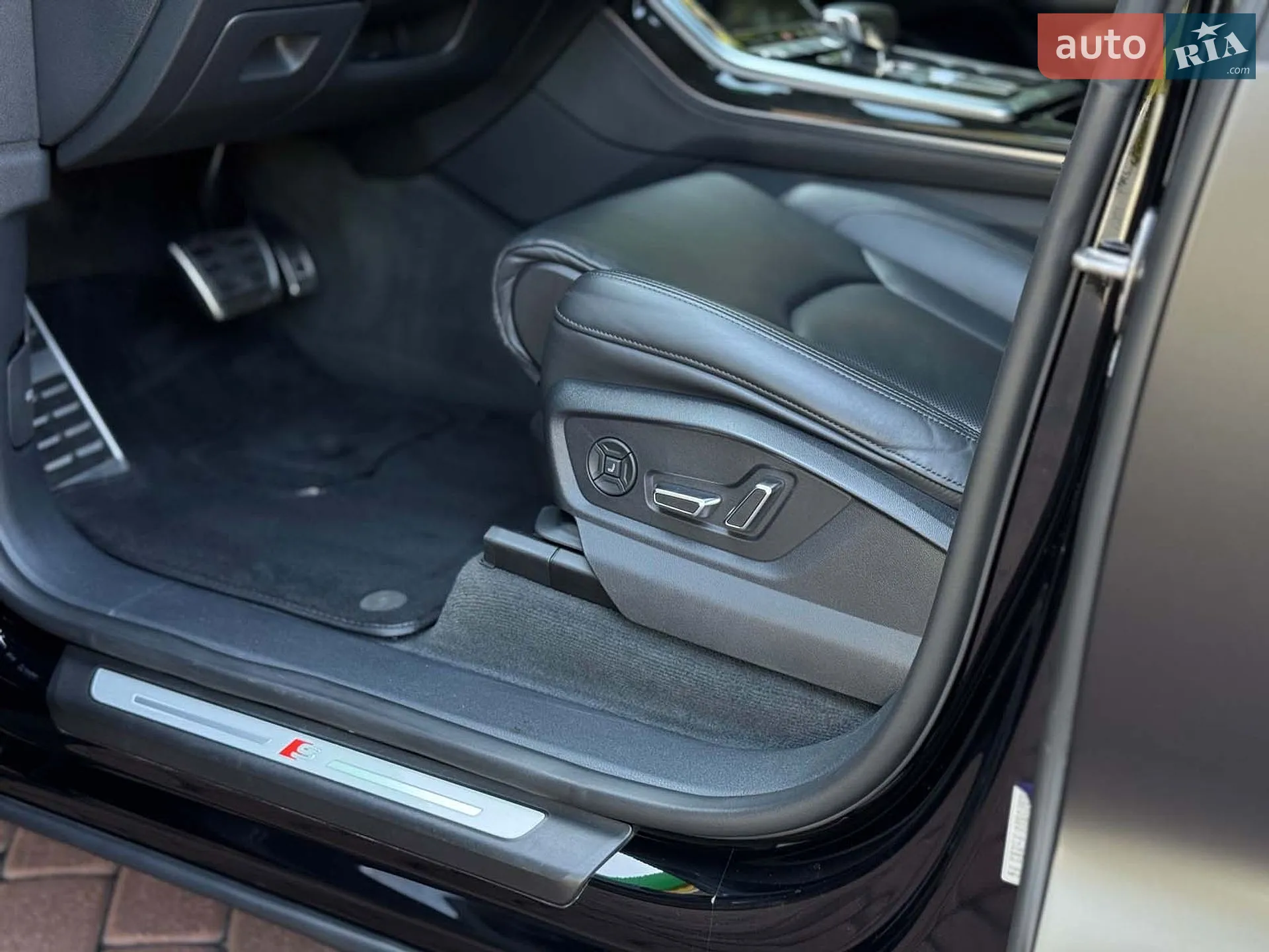 2019 Audi Q8 - мініатюра 18