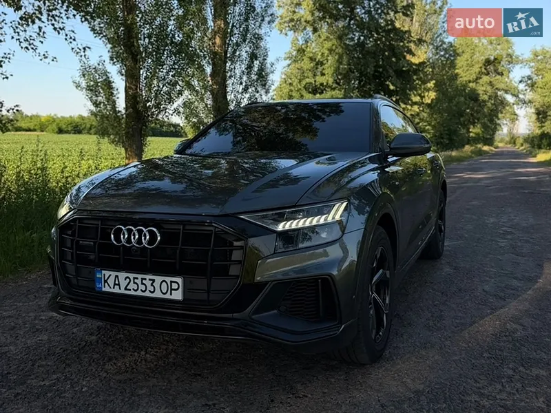 Audi Q8