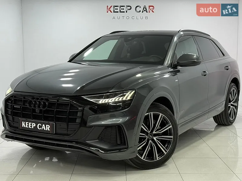 Audi Q8
