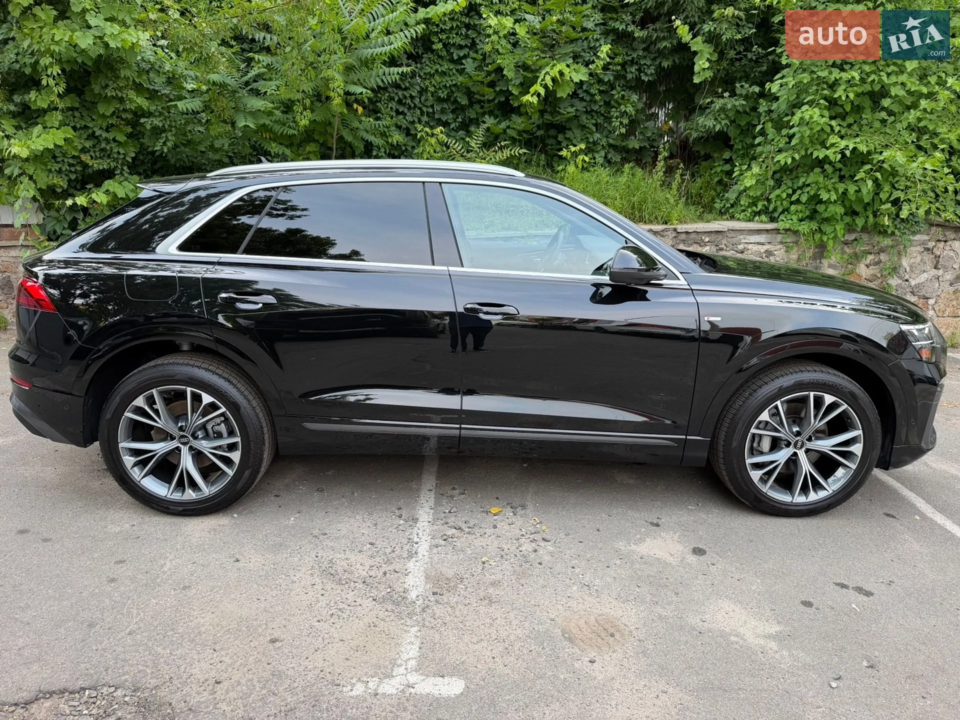 Audi Q8 2025 VIN WA1DVBF19SD036323 фото оголошення 8 з 54