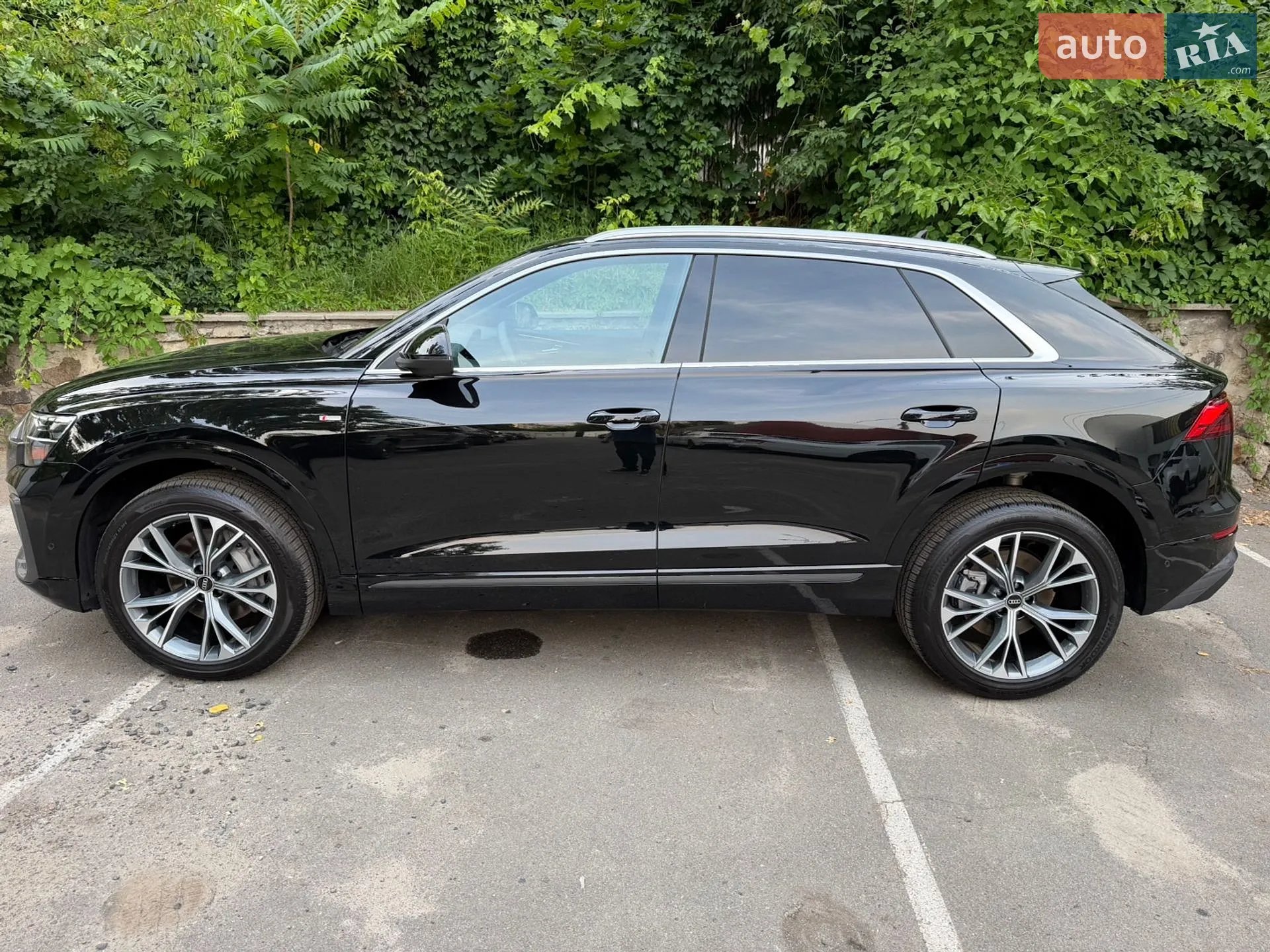 Audi Q8 2025 VIN WA1DVBF19SD036323 фото оголошення 16 з 54