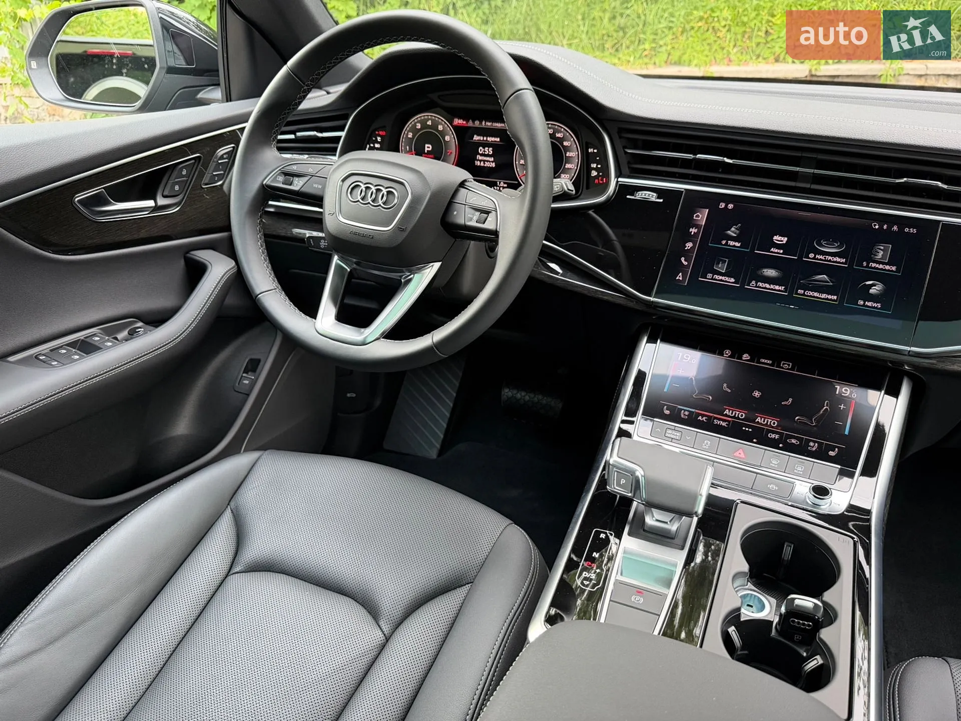 Audi Q8 2025 VIN WA1DVBF19SD036323 фото оголошення 42 з 54
