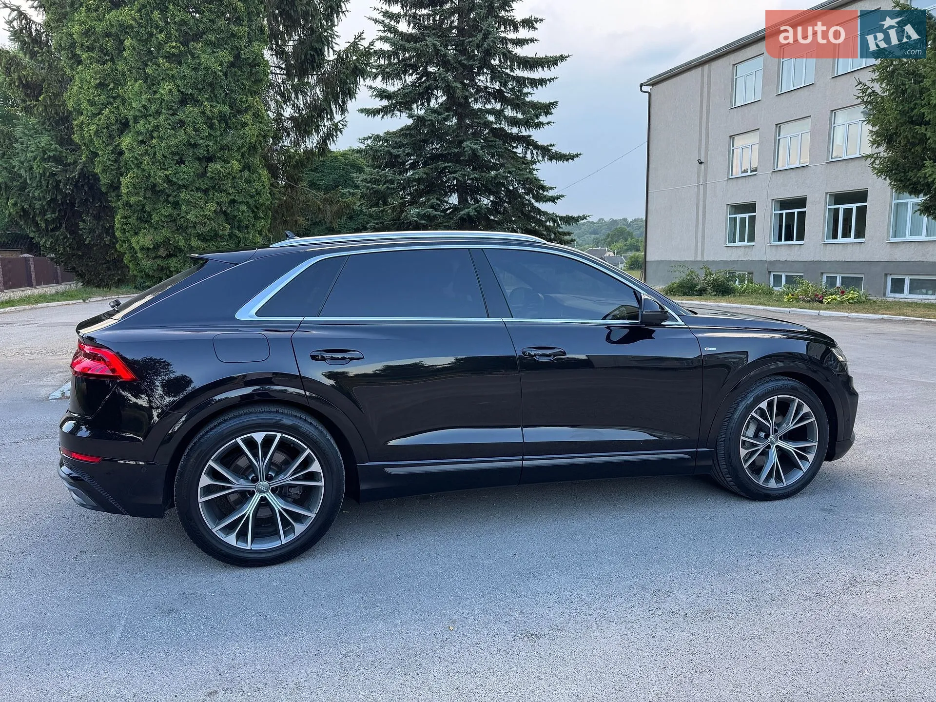 2019 Audi Q8 - мініатюра 12