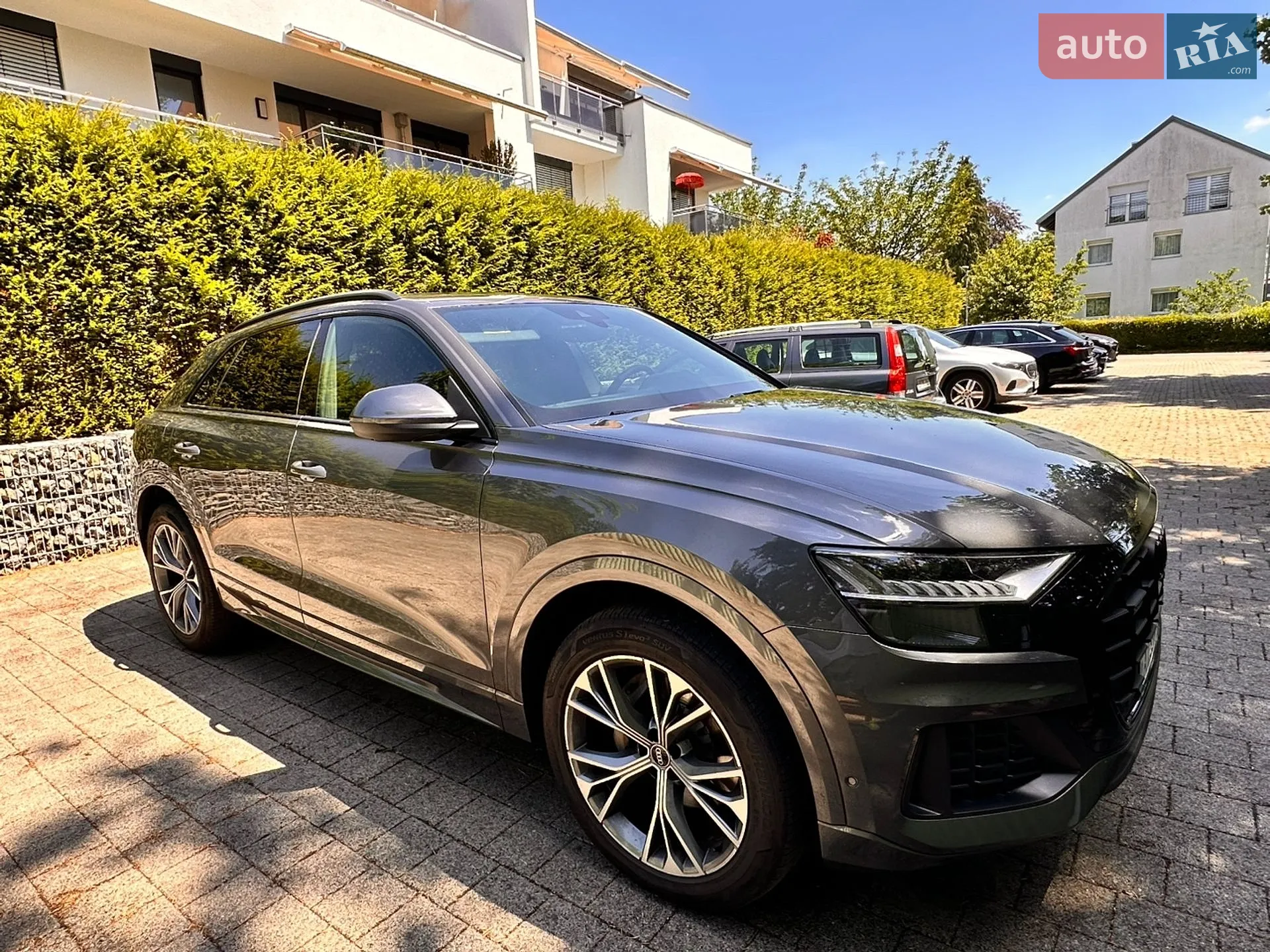 2020 Audi Q8 - мініатюра 2