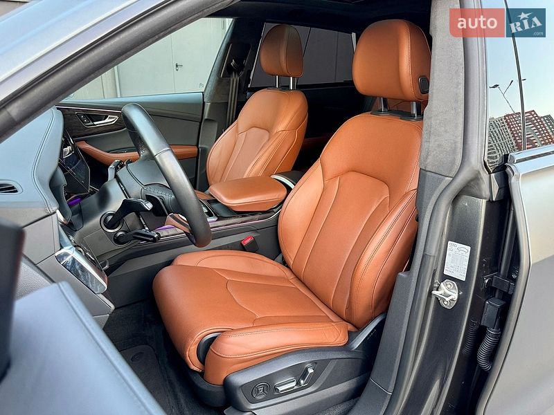 Позашляховик / Кросовер Audi Q8 2022 в Києві