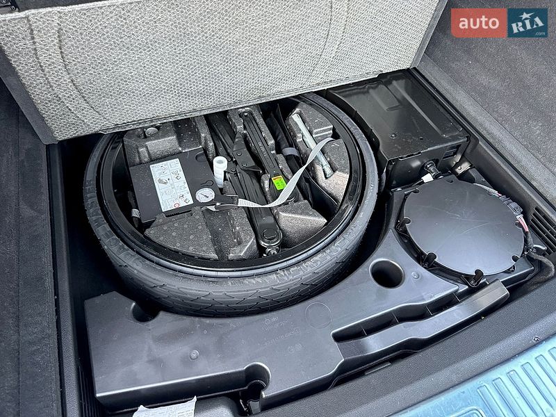 Позашляховик / Кросовер Audi Q8 2022 в Києві