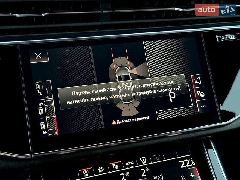 Позашляховик / Кросовер Audi Q8 2022 в Києві