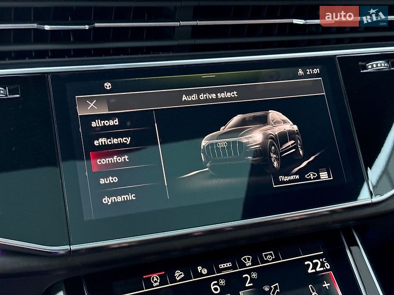 Позашляховик / Кросовер Audi Q8 2022 в Києві