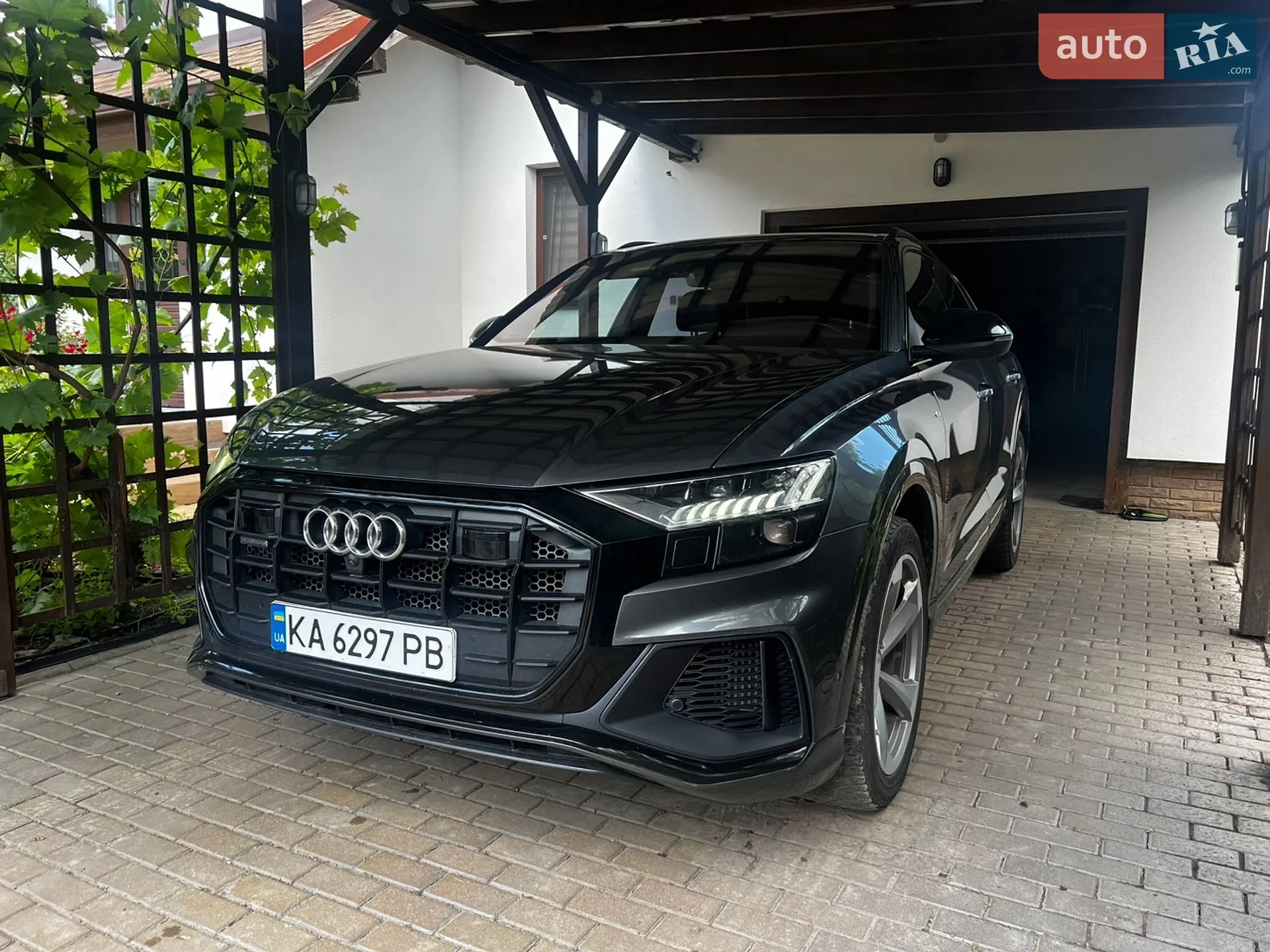 2019 Audi Q8 - мініатюра 3