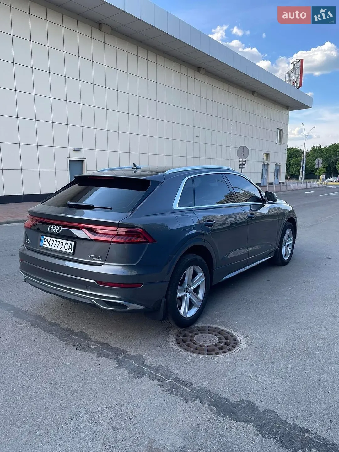 2021 Audi Q8 - мініатюра 3