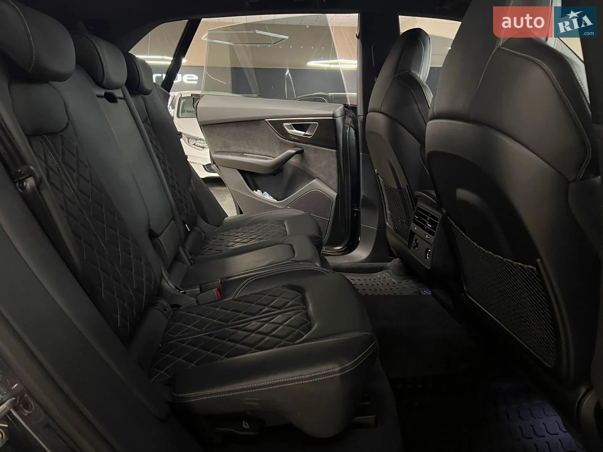 2021 Audi Q8 - мініатюра 17