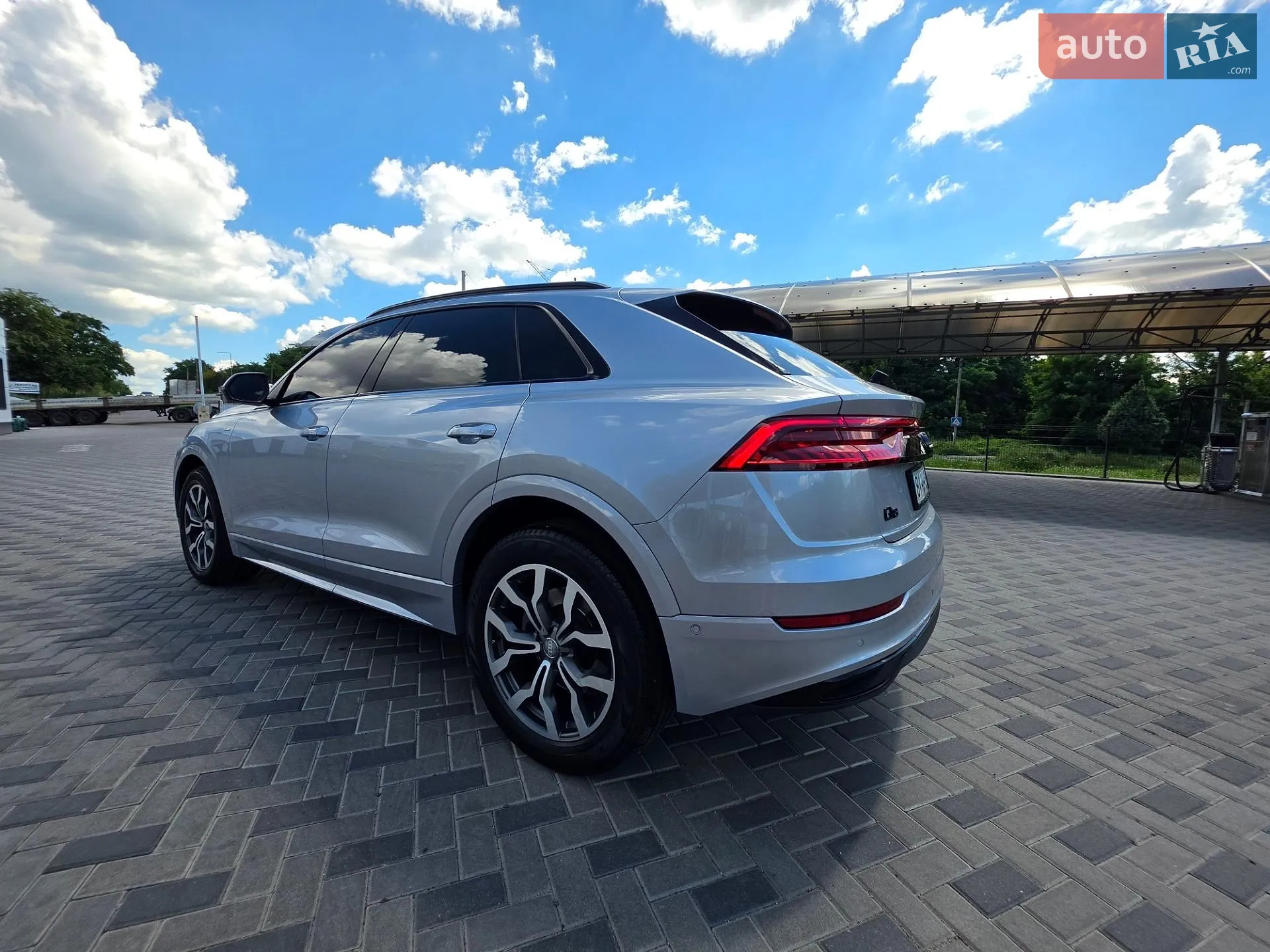 2019 Audi Q8 - мініатюра 8