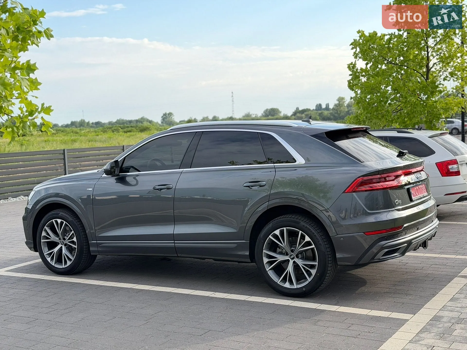 2020 Audi Q8 - мініатюра 5