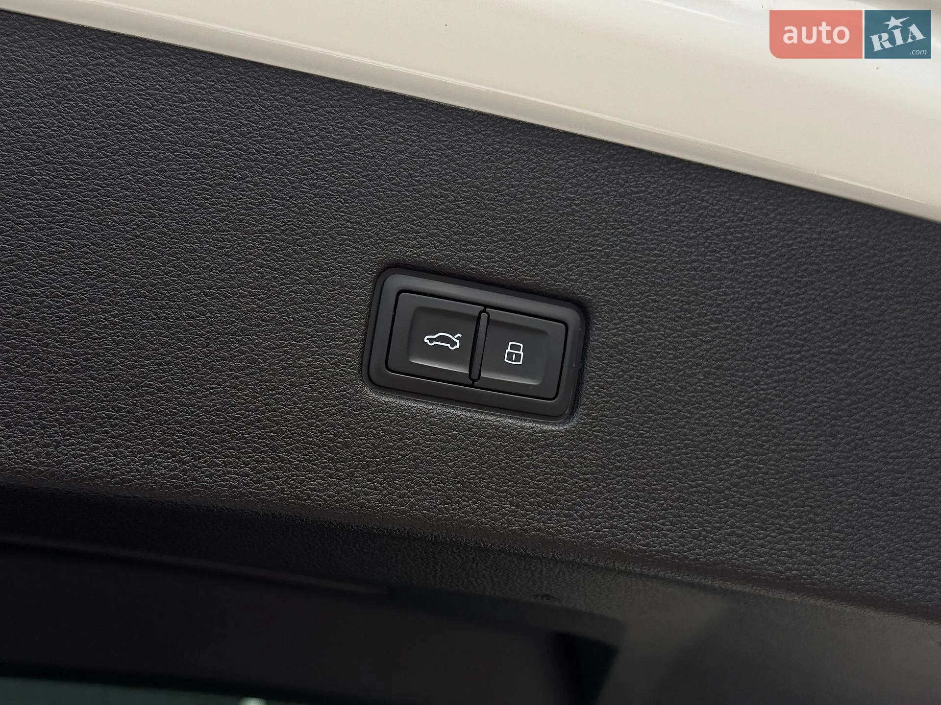 2019 Audi Q8 - мініатюра 25