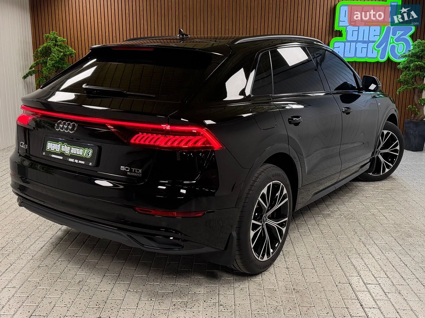 2020 Audi Q8 - мініатюра 49