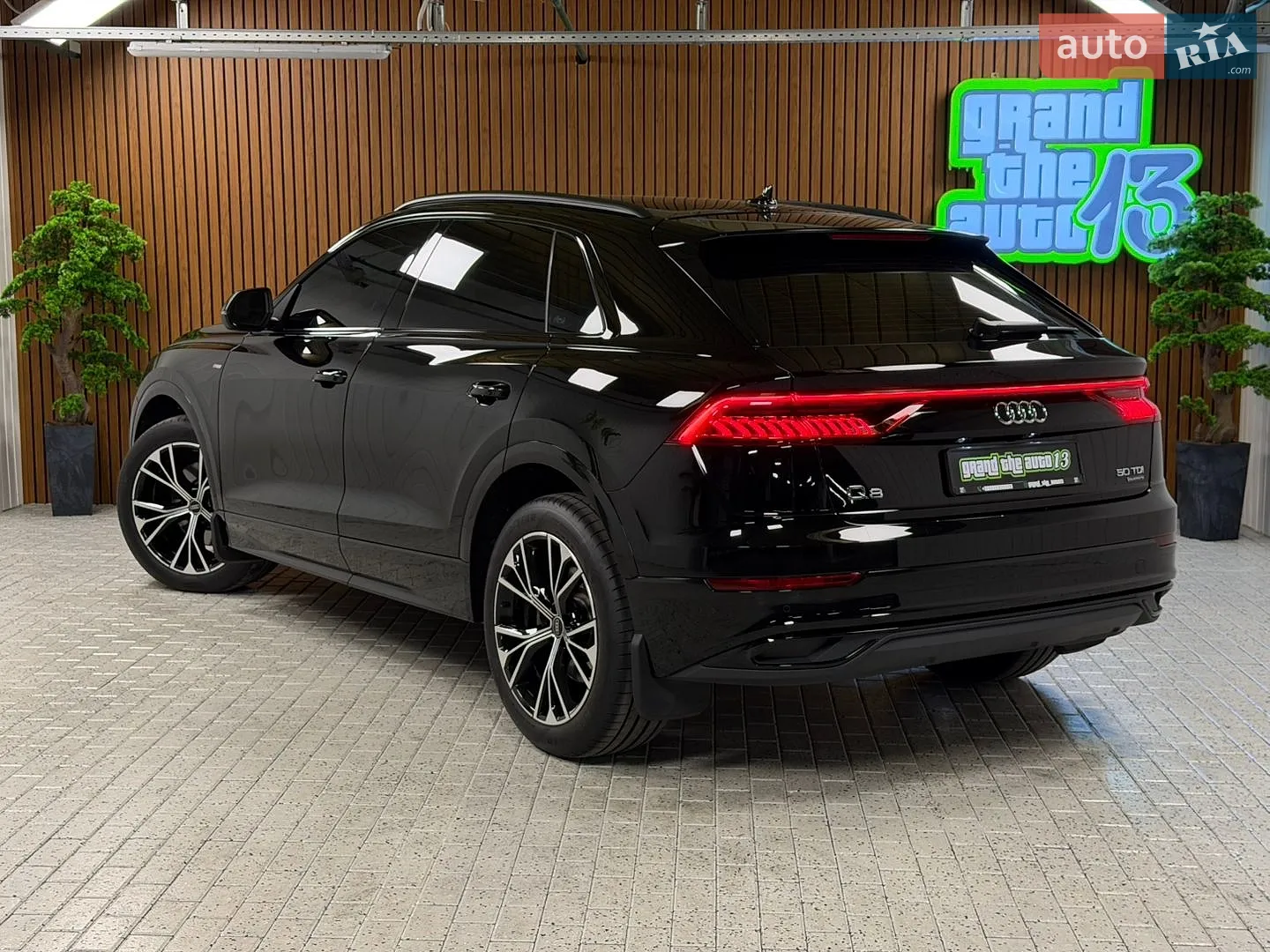 2020 Audi Q8 - мініатюра 44