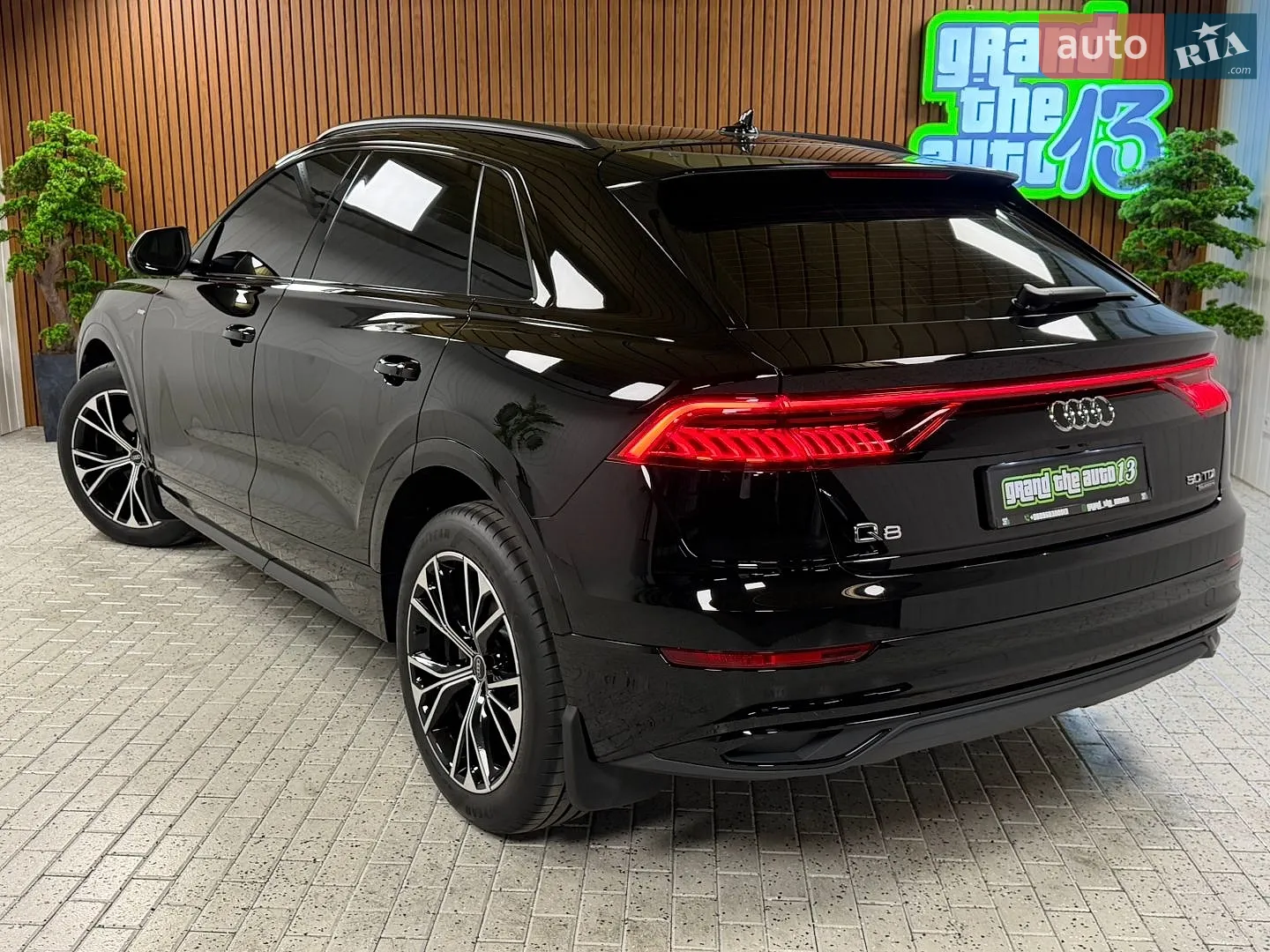 2020 Audi Q8 - мініатюра 52
