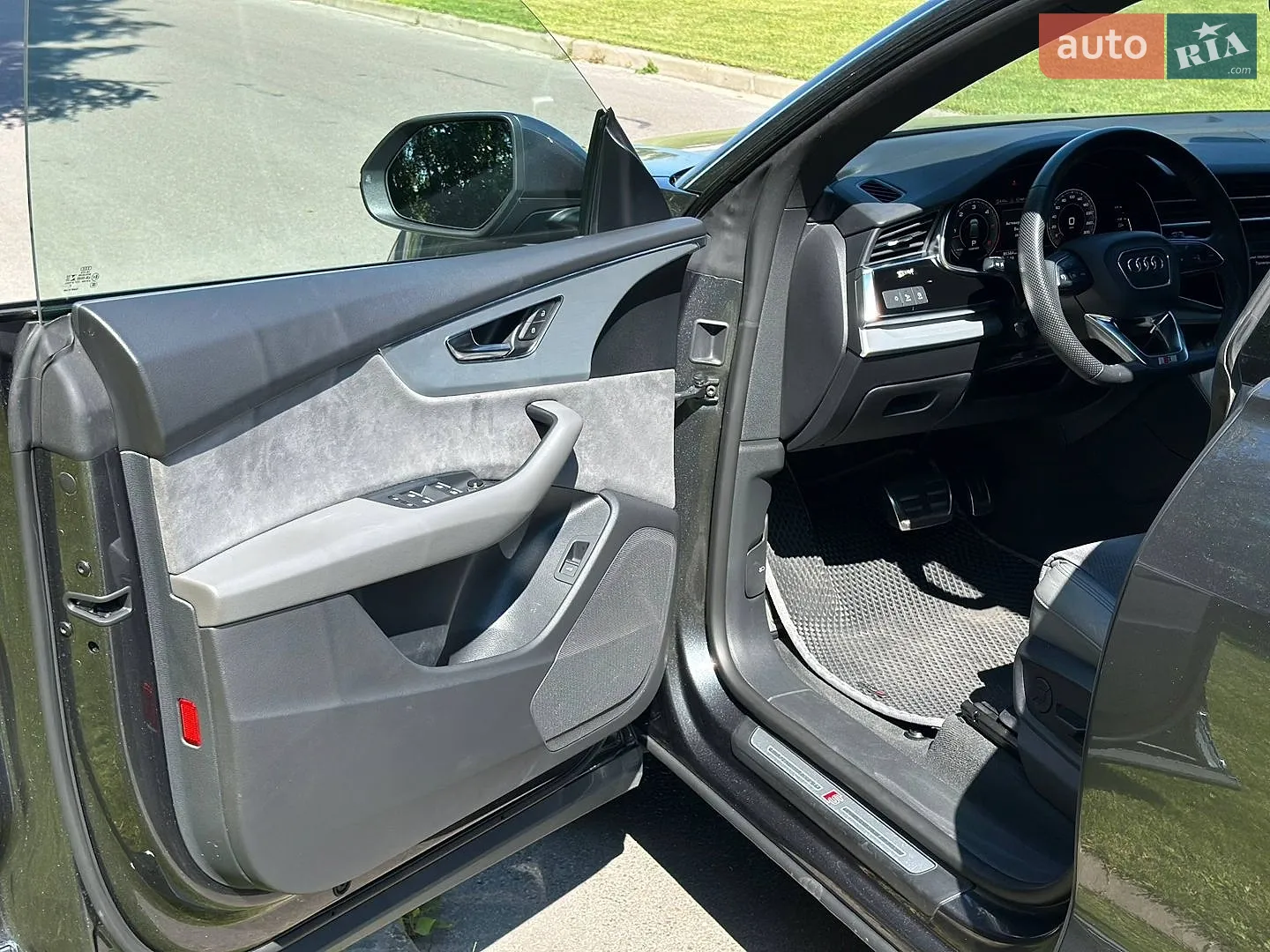 2022 Audi Q8 - мініатюра 24