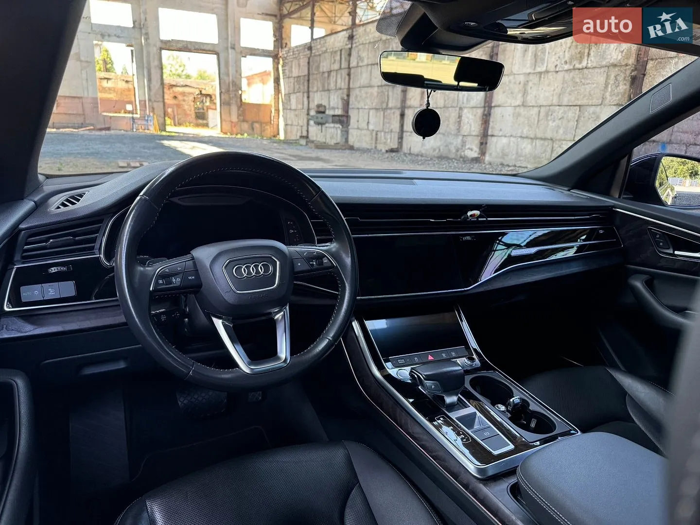 2019 Audi Q8 - мініатюра 11