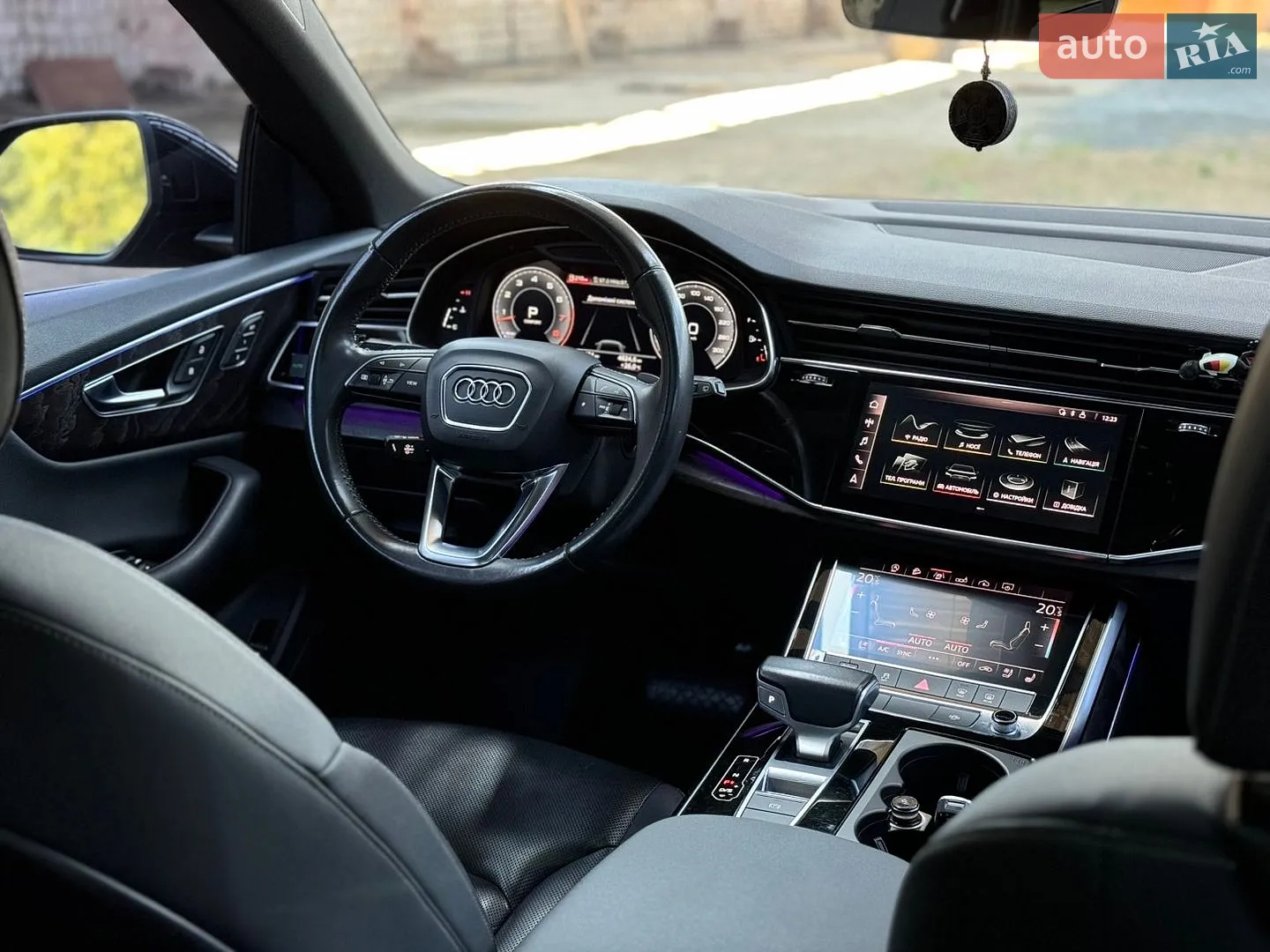 2019 Audi Q8 - мініатюра 18