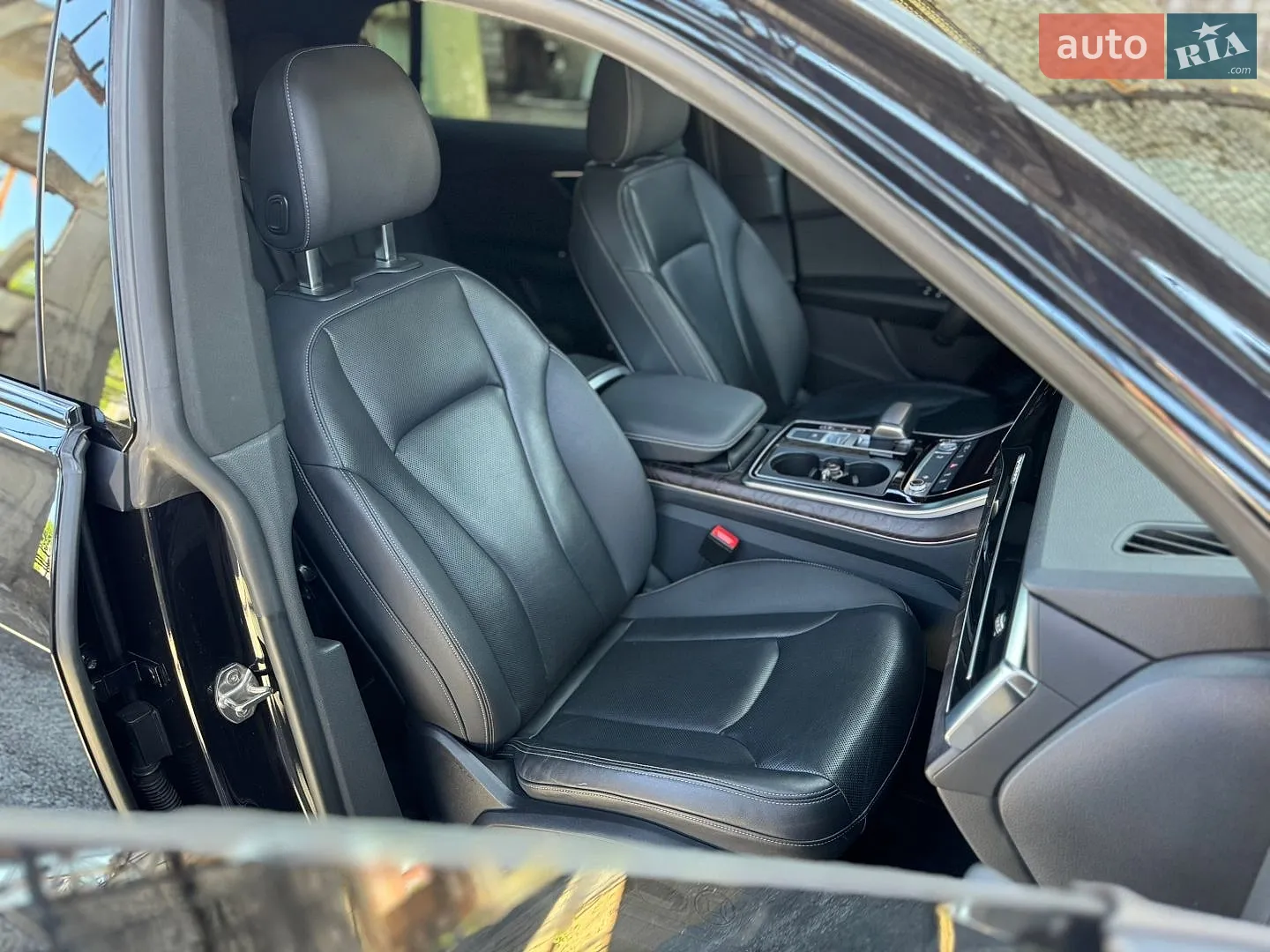 2019 Audi Q8 - мініатюра 29