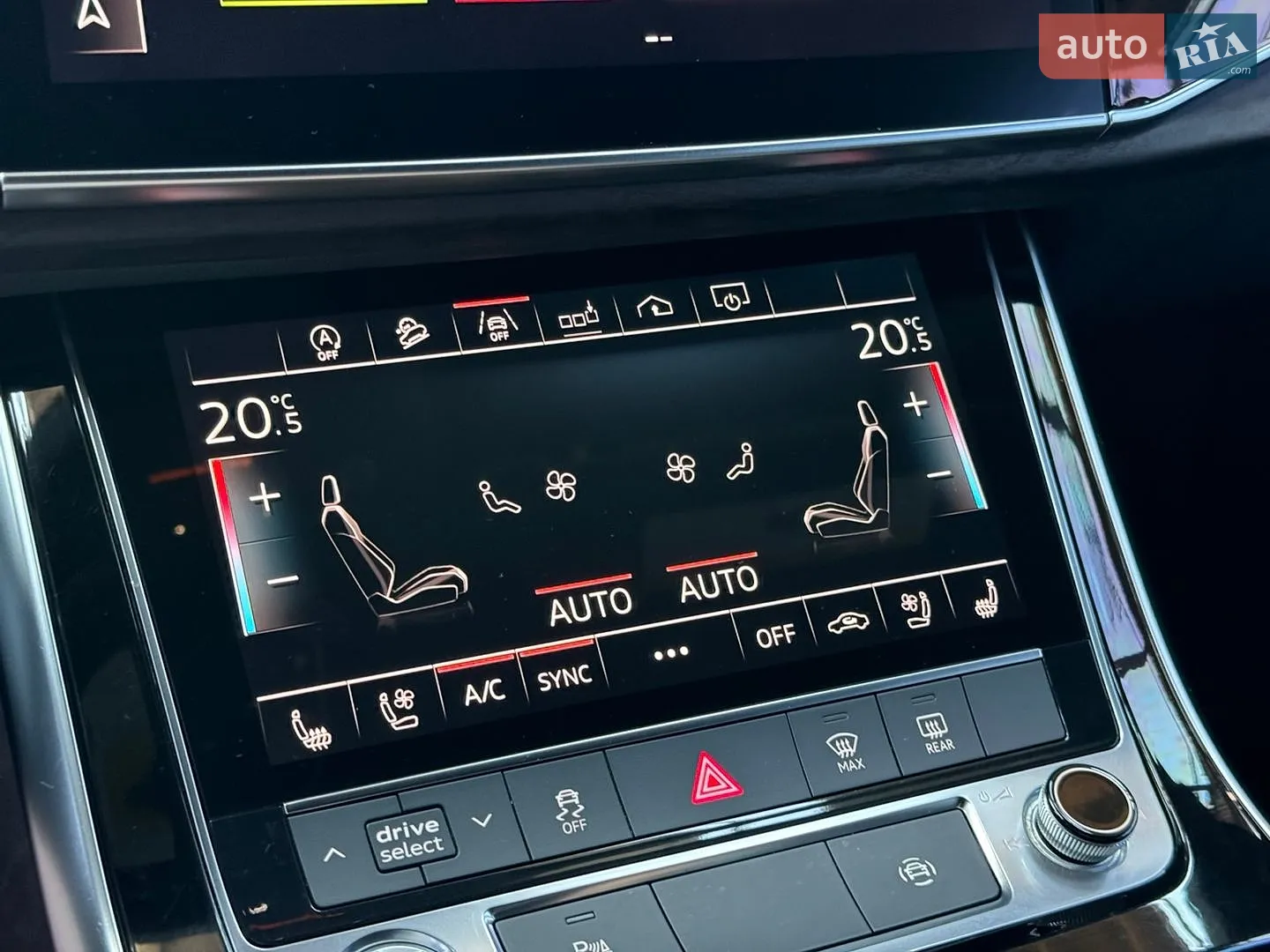 2019 Audi Q8 - мініатюра 33