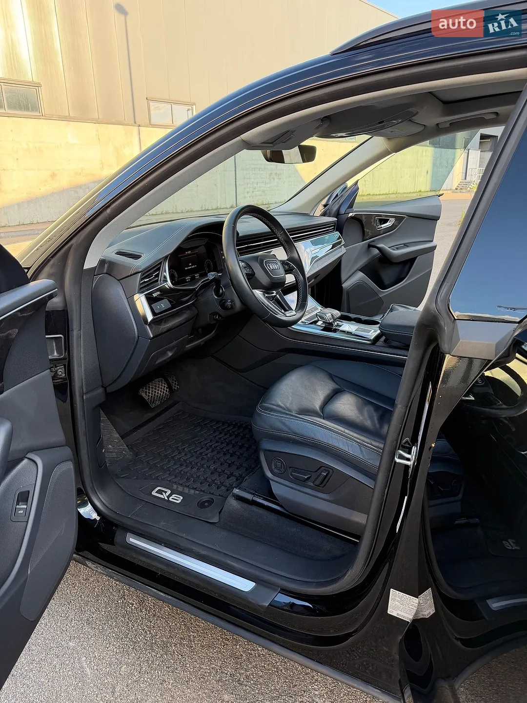 2023 Audi Q8 - мініатюра 19