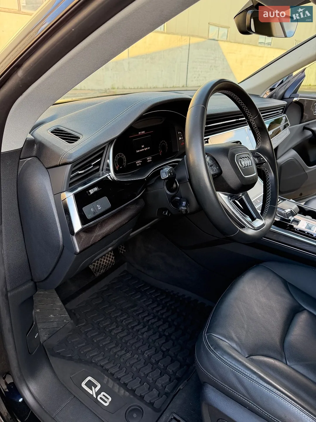 2023 Audi Q8 - мініатюра 24