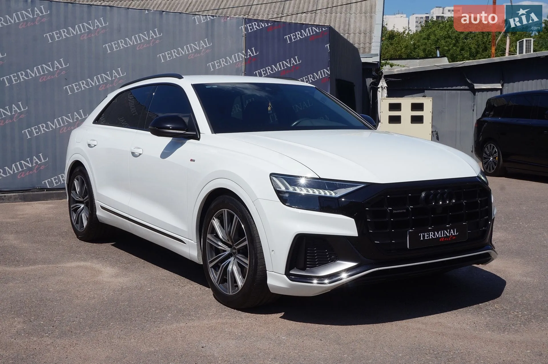 2021 Audi Q8 - мініатюра 4