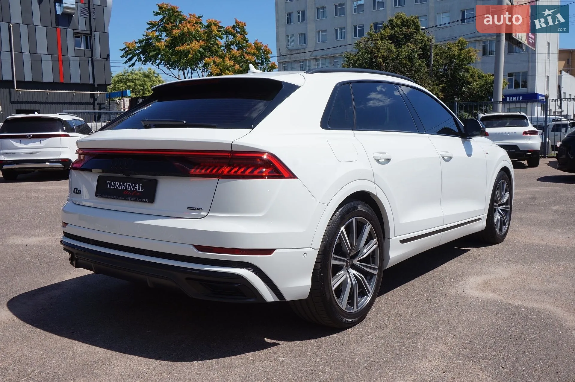 2021 Audi Q8 - мініатюра 6