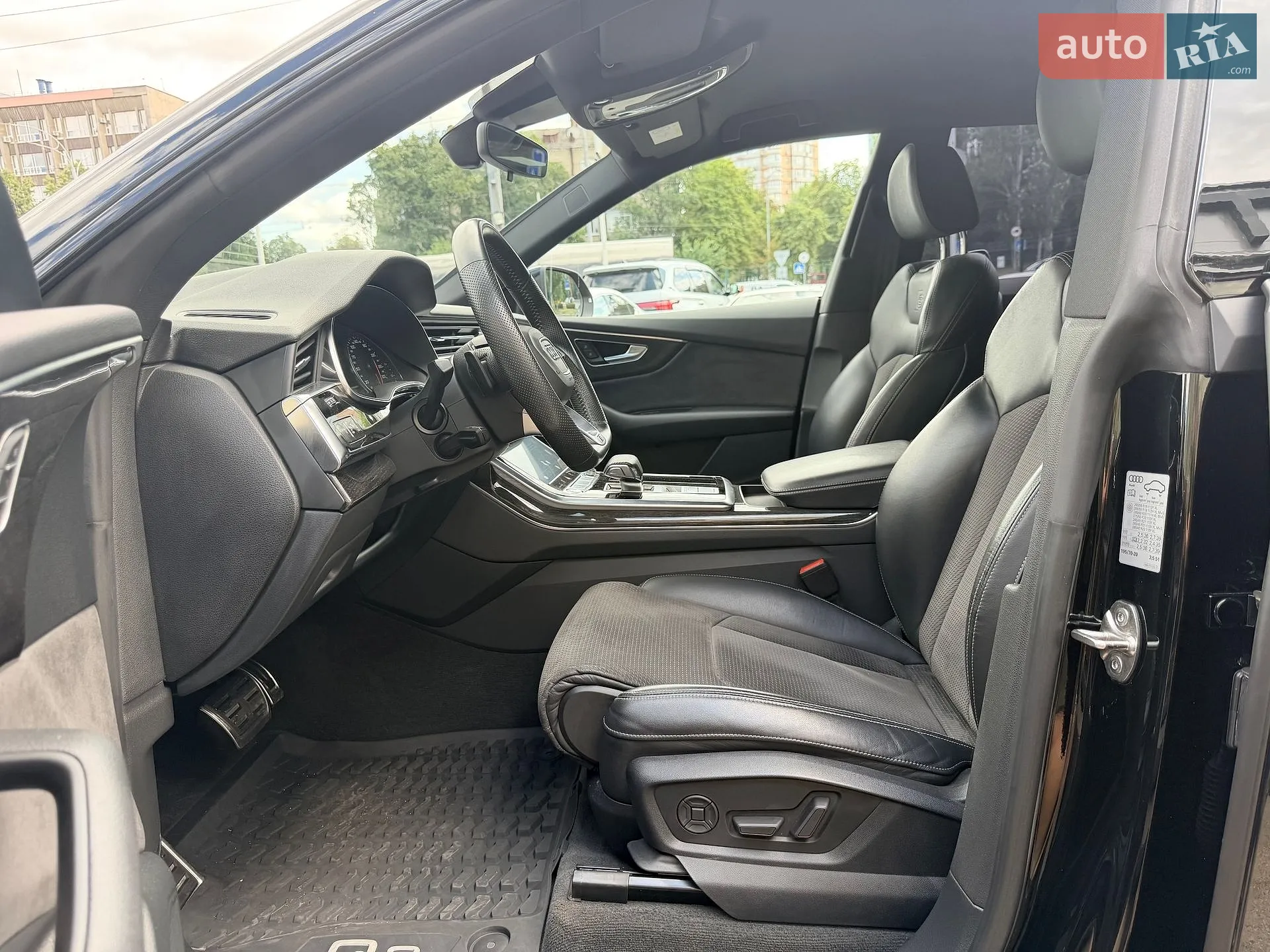 2018 Audi Q8 - мініатюра 16