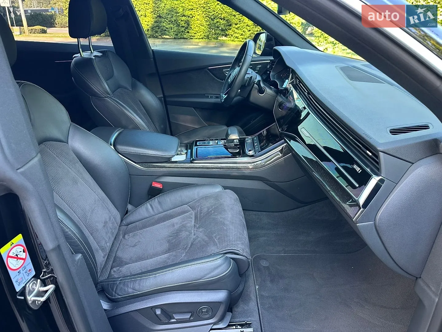2019 Audi Q8 - мініатюра 33