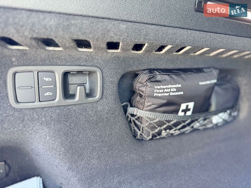 Позашляховик / Кросовер Audi Q8 2023 в Одесі