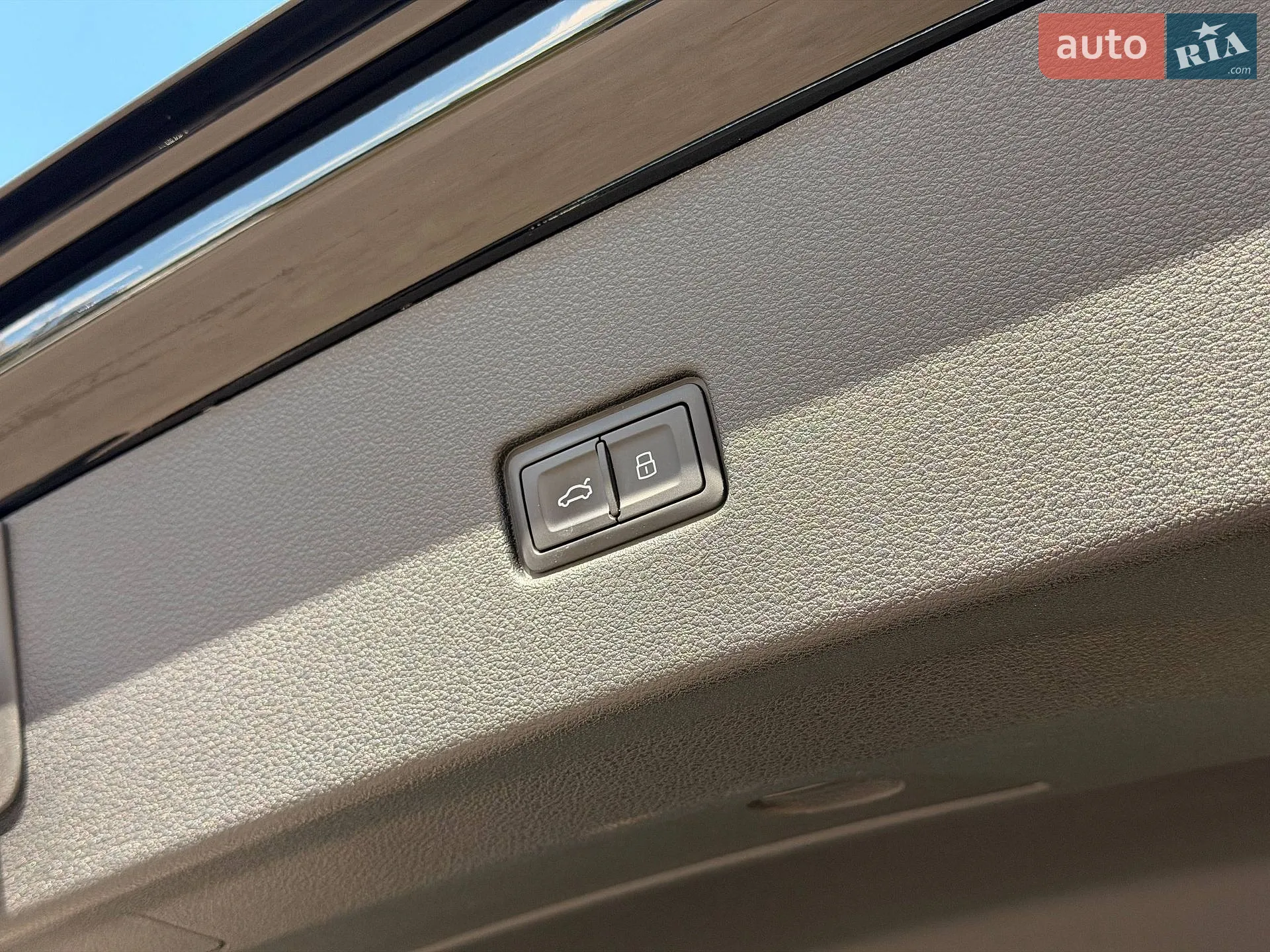 2025 Audi Q8 - мініатюра 38