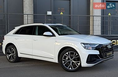 Внедорожник / Кроссовер Audi Q8 2022 в Киеве фото 17 Внедорожник / Кроссовер Audi Q8 2022 в Киеве