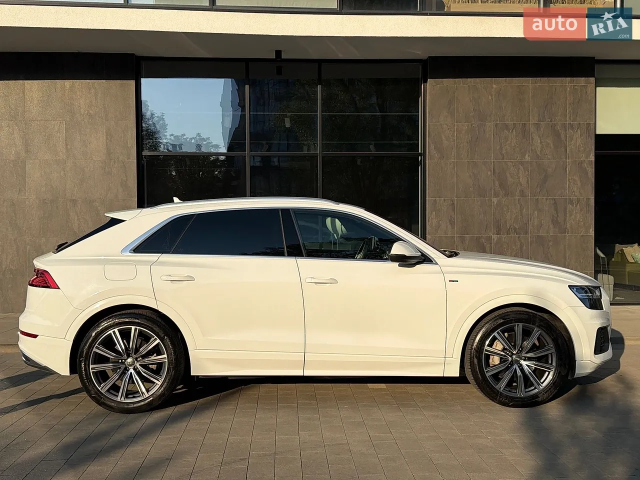 2019 Audi Q8 - мініатюра 38
