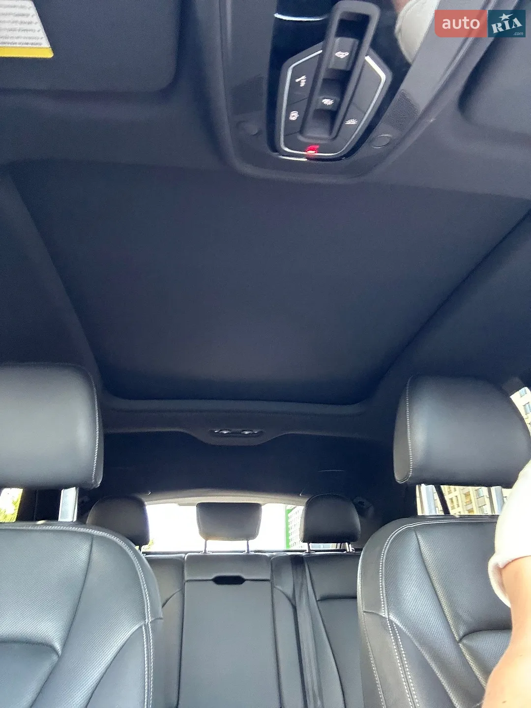 Audi Q8 2020 VIN WA1BVAF12LD008219 фото оголошення 42 з 44