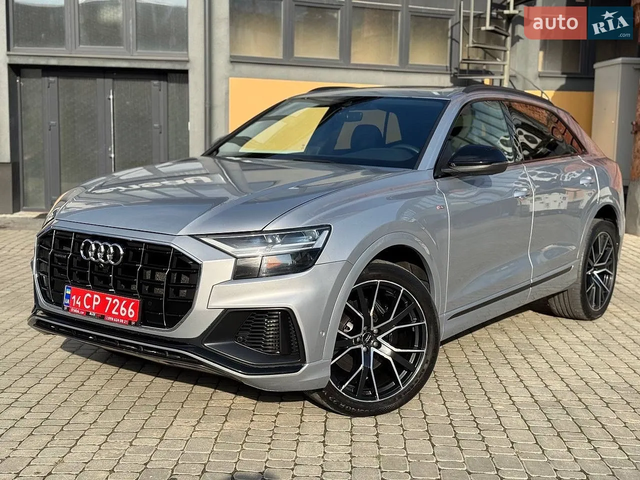 2019 Audi Q8 - мініатюра 2