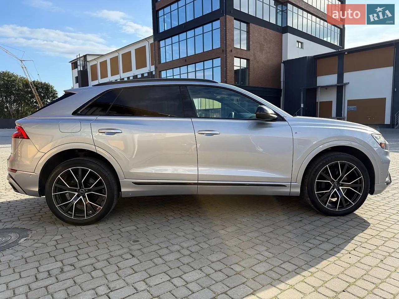 2019 Audi Q8 - мініатюра 13
