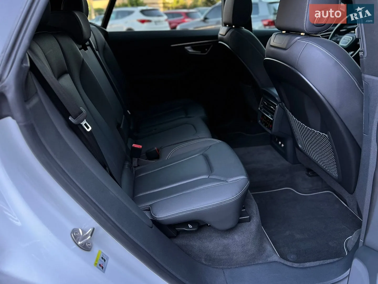 2019 Audi Q8 - мініатюра 27