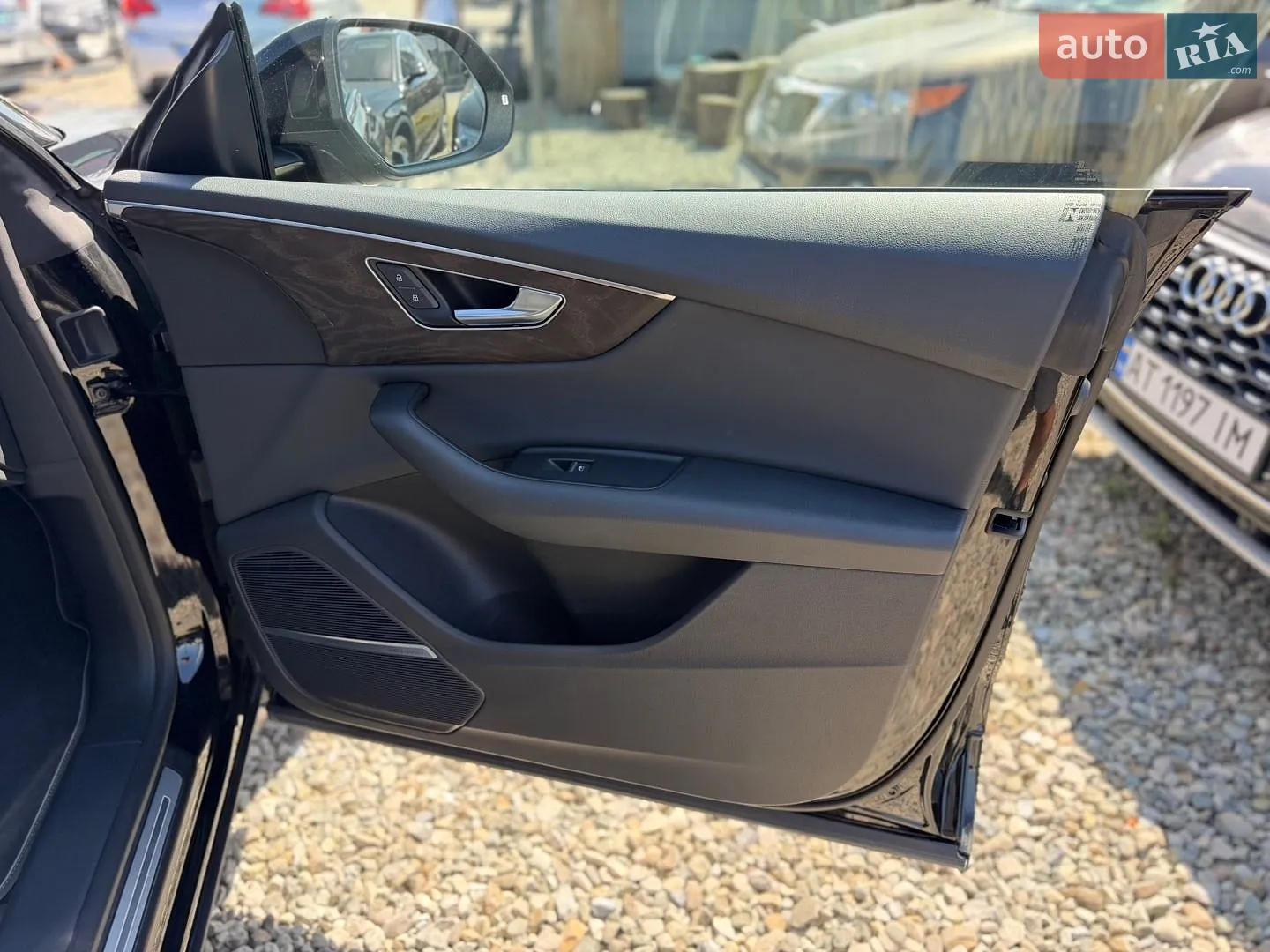 2019 Audi Q8 - мініатюра 33