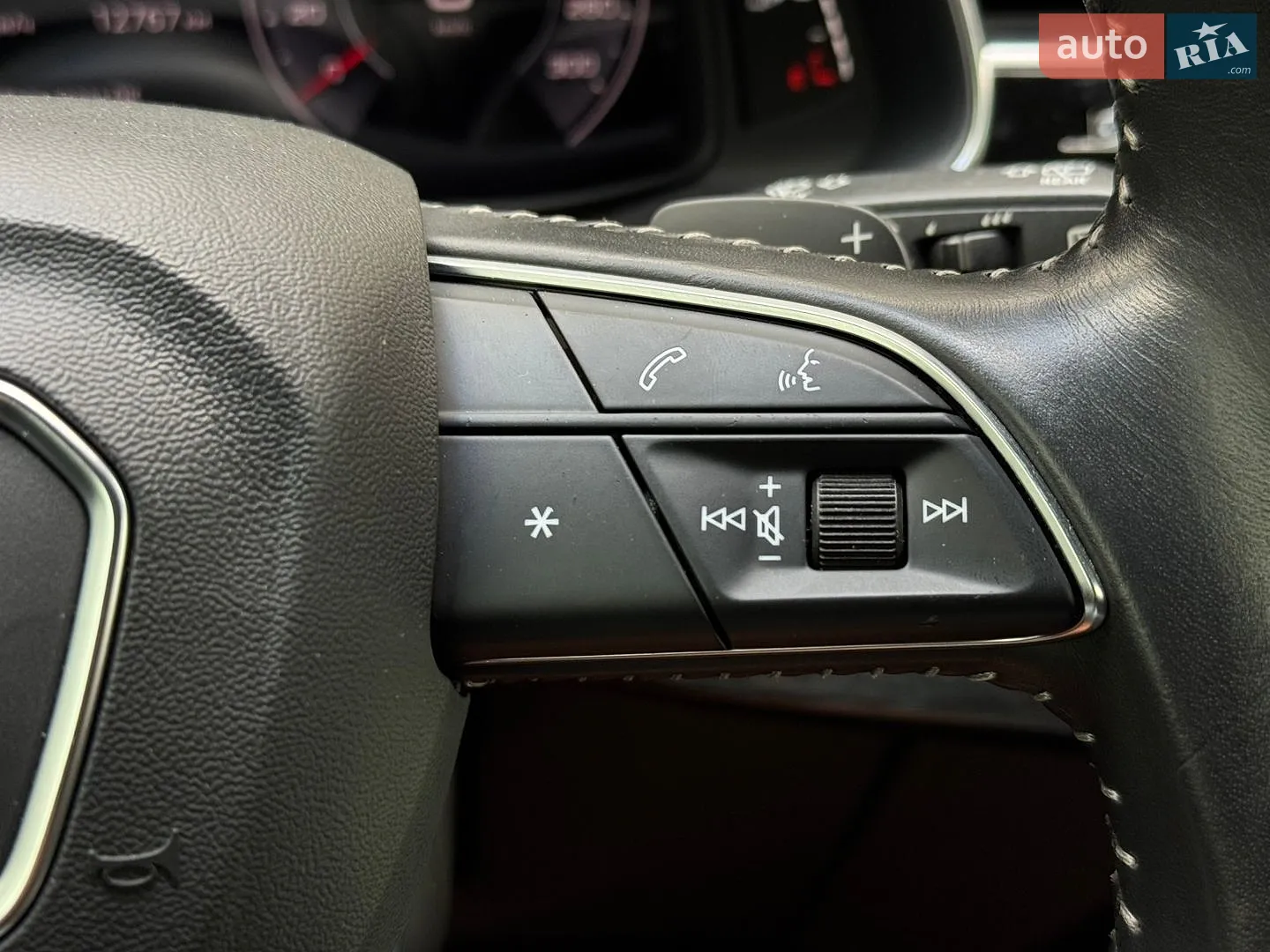 2020 Audi Q8 - мініатюра 26