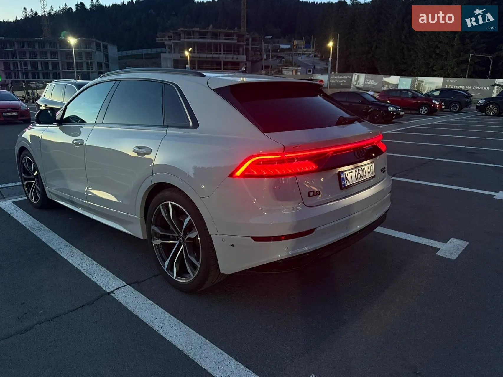 2019 Audi Q8 - мініатюра 3