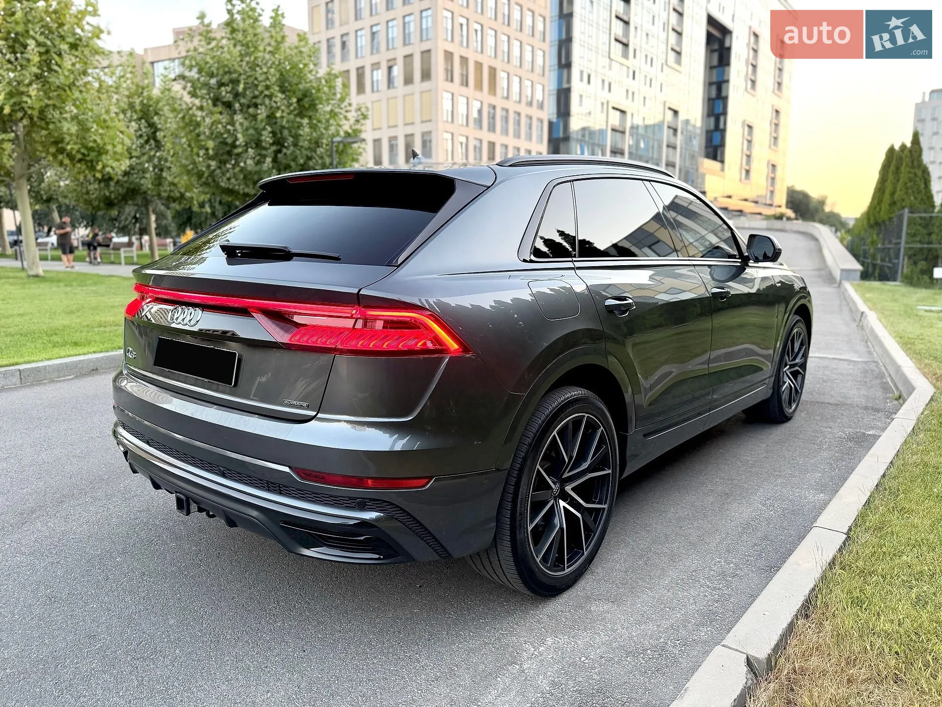 2020 Audi Q8 - мініатюра 14