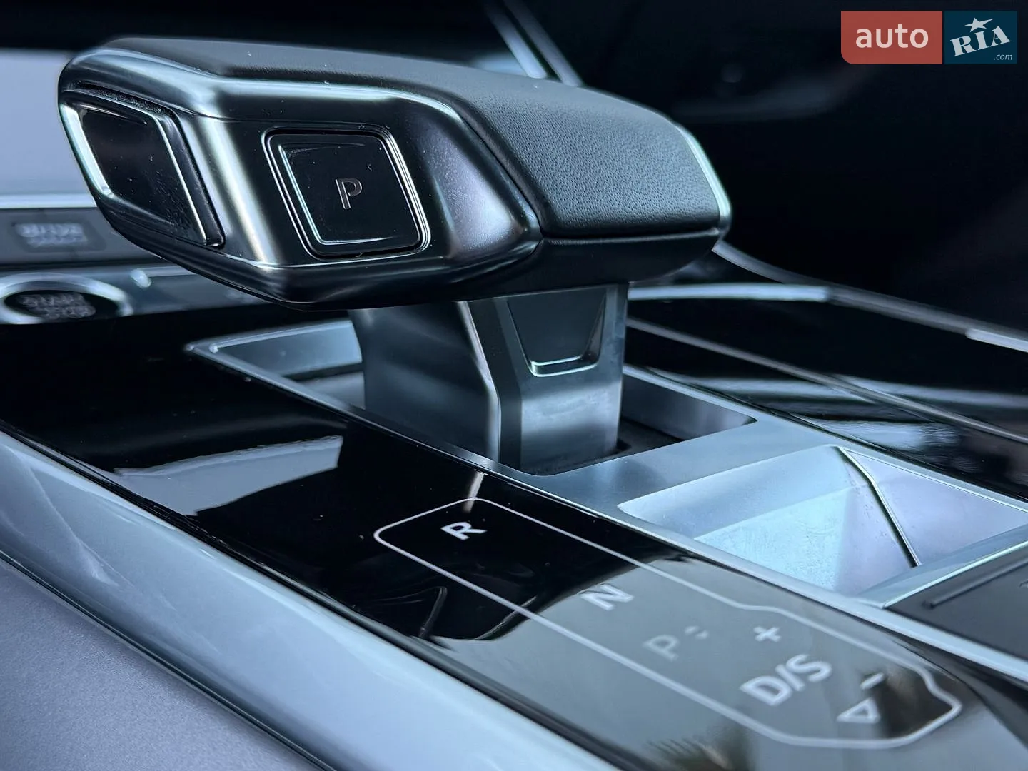 2025 Audi Q8 - мініатюра 23