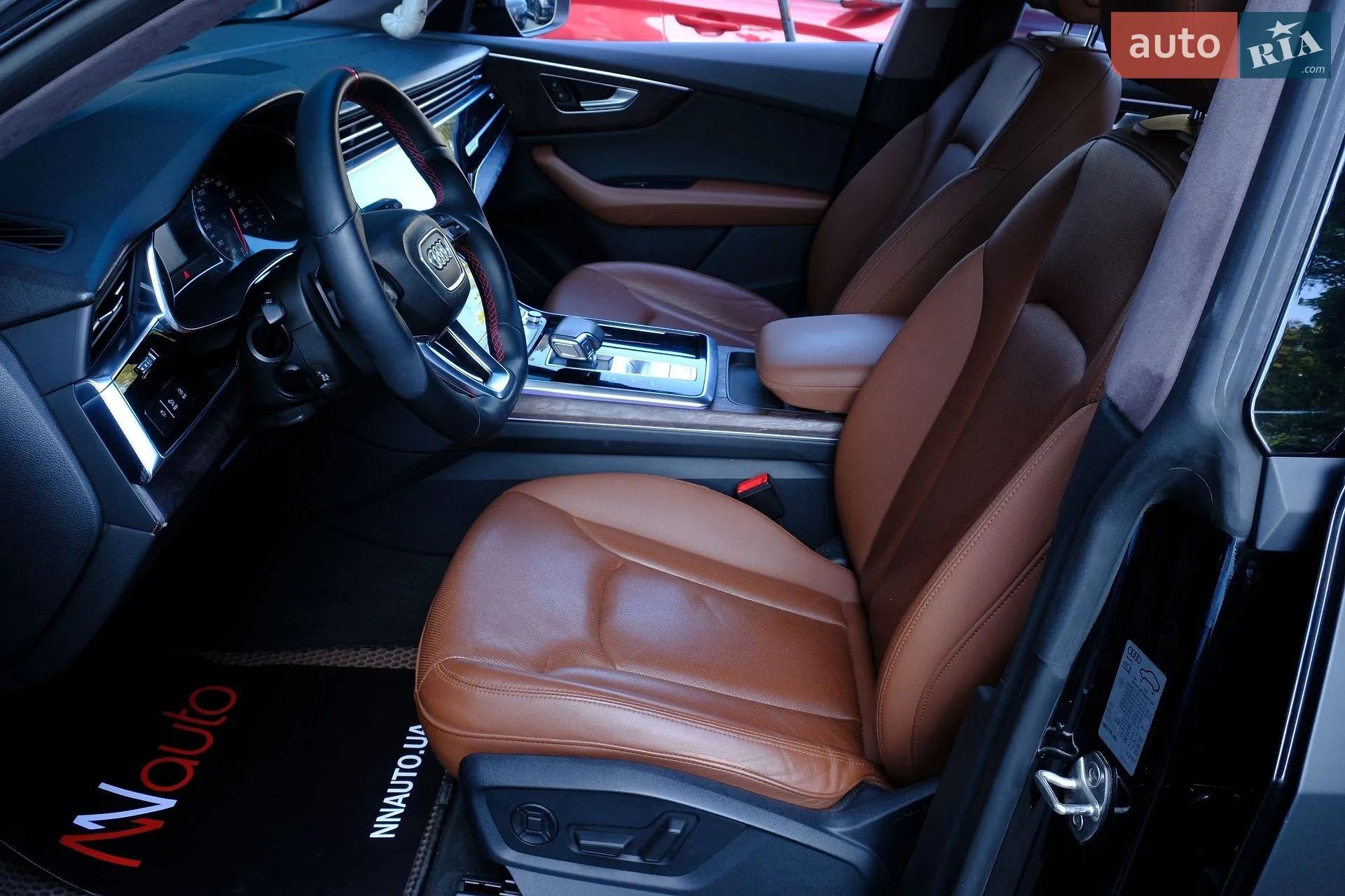 2020 Audi Q8 - мініатюра 24