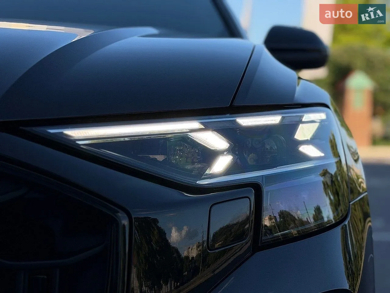 2025 Audi Q8 - мініатюра 33