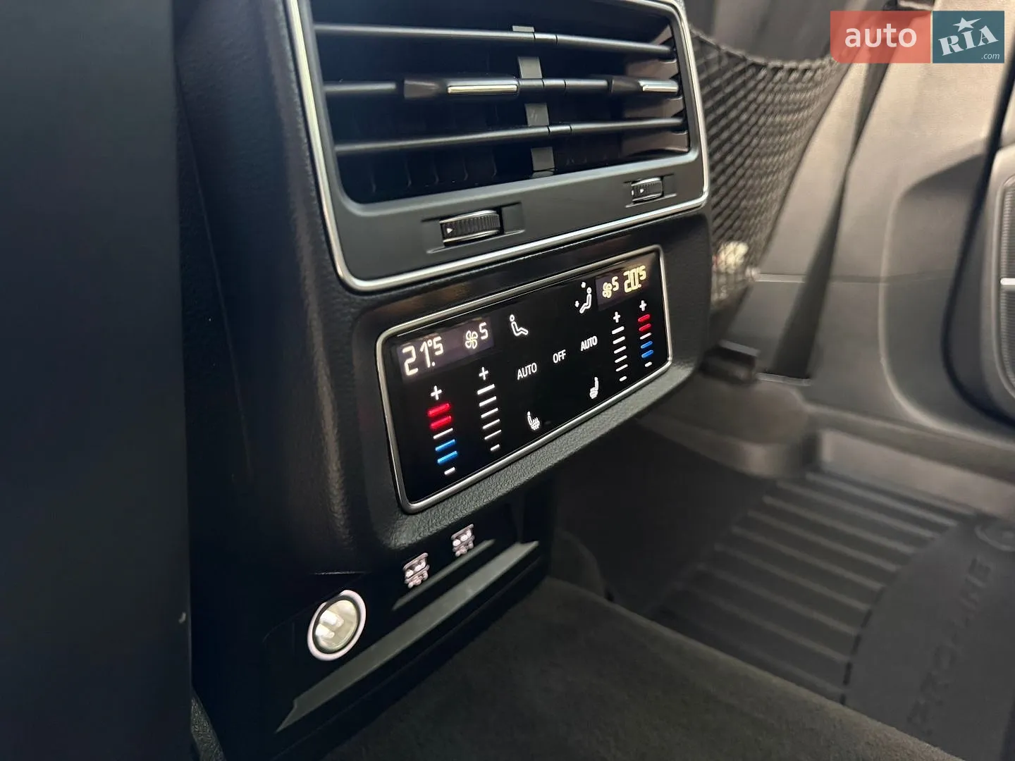 2018 Audi Q8 - мініатюра 20