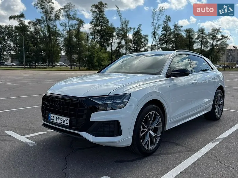 Audi Q8 2021