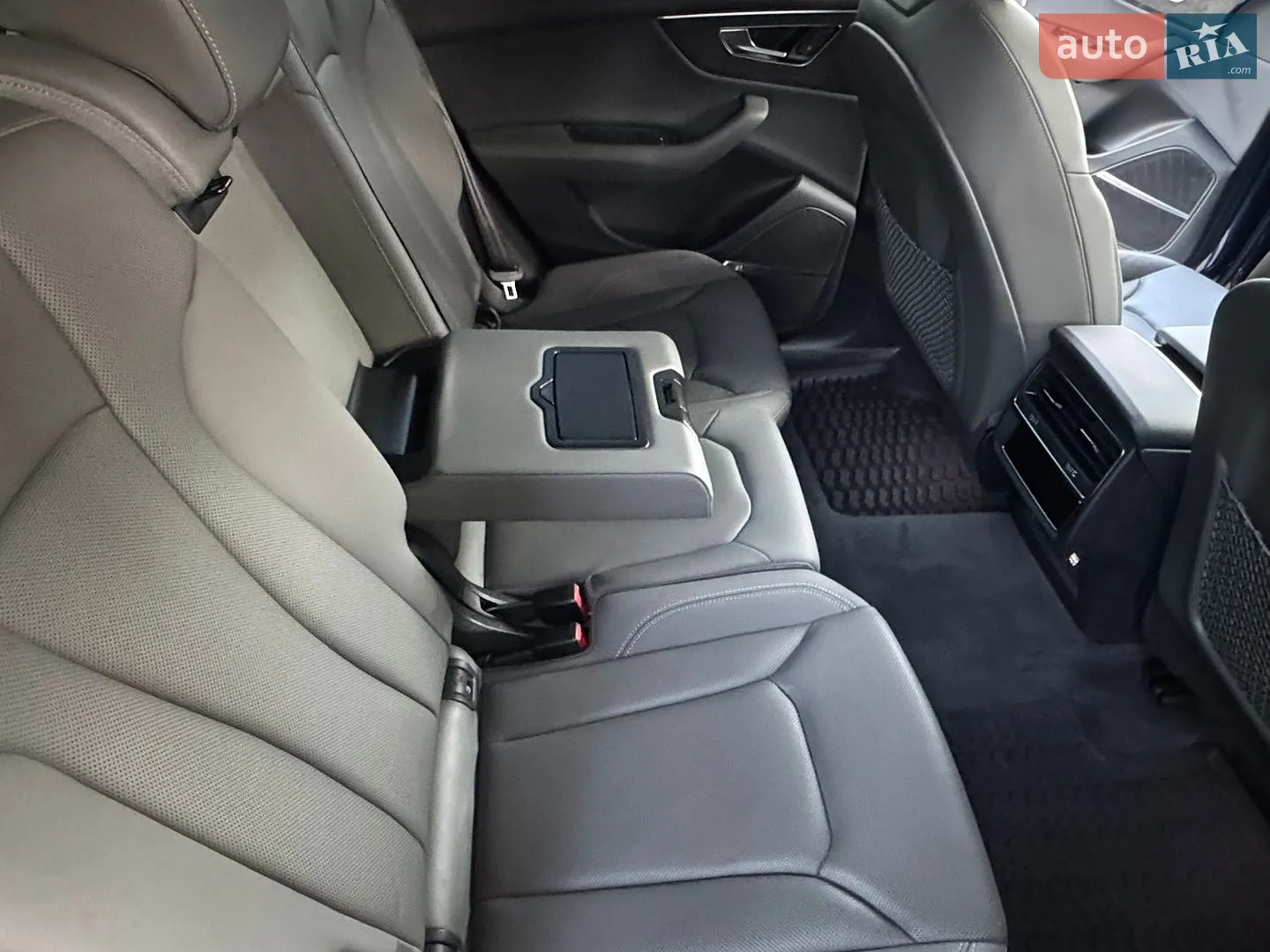 2019 Audi Q8 - мініатюра 47